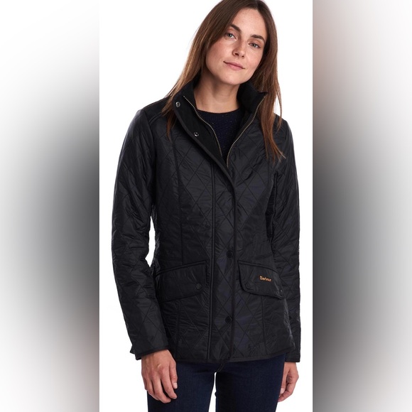 NWTs Barbour Women’s Cavalry Polarquilt Quilted Jacket. Black. 4 US (8 UK) - Picture 10 of 14